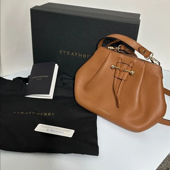 Strathberry Osette Crossbody Bag Grain Tan Pristine Minimalist - Picture 5 of 14